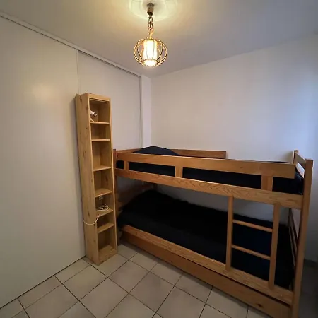 T3 Avec Terrasse Spacieuse, Proche Plage, 4 Pers., Parking Inclus - Fr-1-701-27 Apartment