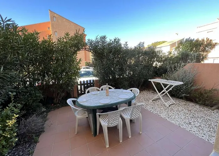 Apartman T3 Avec Terrasse Spacieuse, Proche Plage, 4 Pers., Parking Inclus - Fr-1-701-27 *
